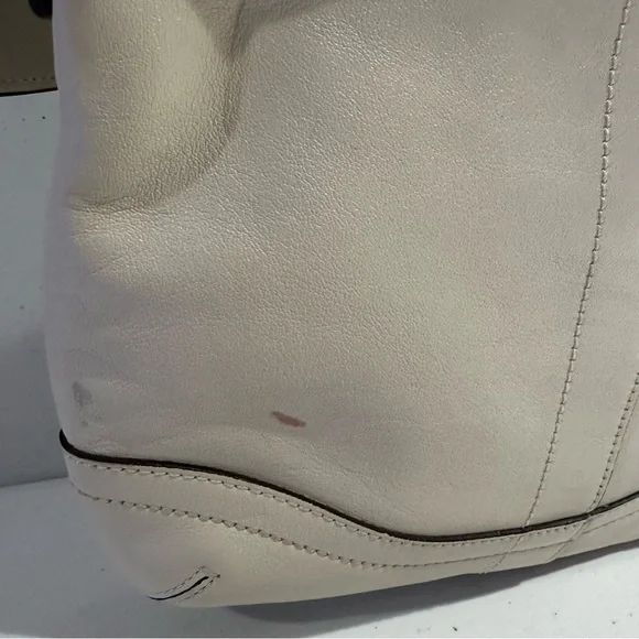 Coach Soho Slim Duffle Handbag - Picture 4 of 7